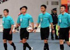 集结哨亚洲足球争议性判罚的那些事儿  集结哨：足球赛事中争议性